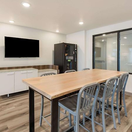 Woodspring Suites Meridian Exteriér fotografie