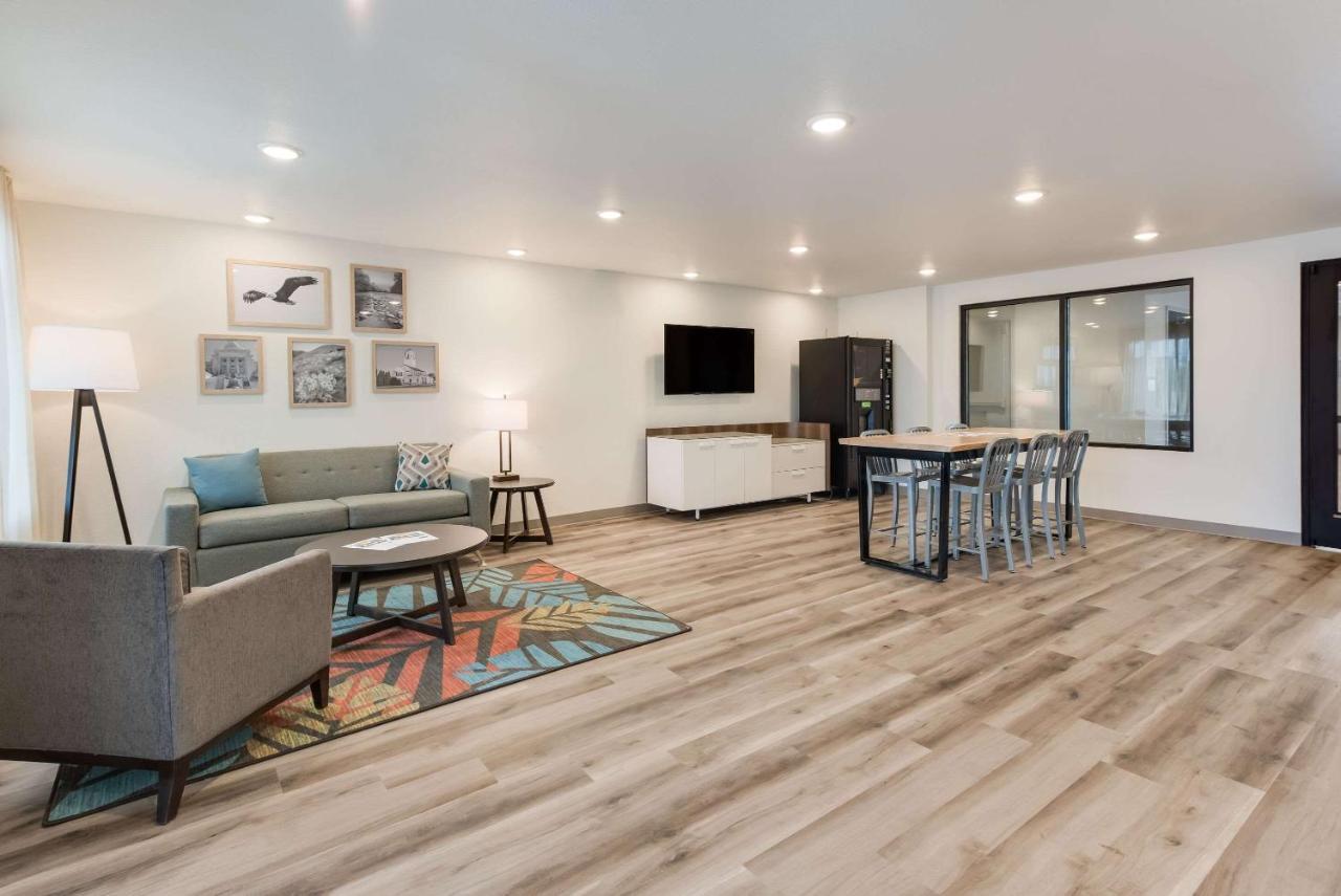 Woodspring Suites Meridian Exteriér fotografie