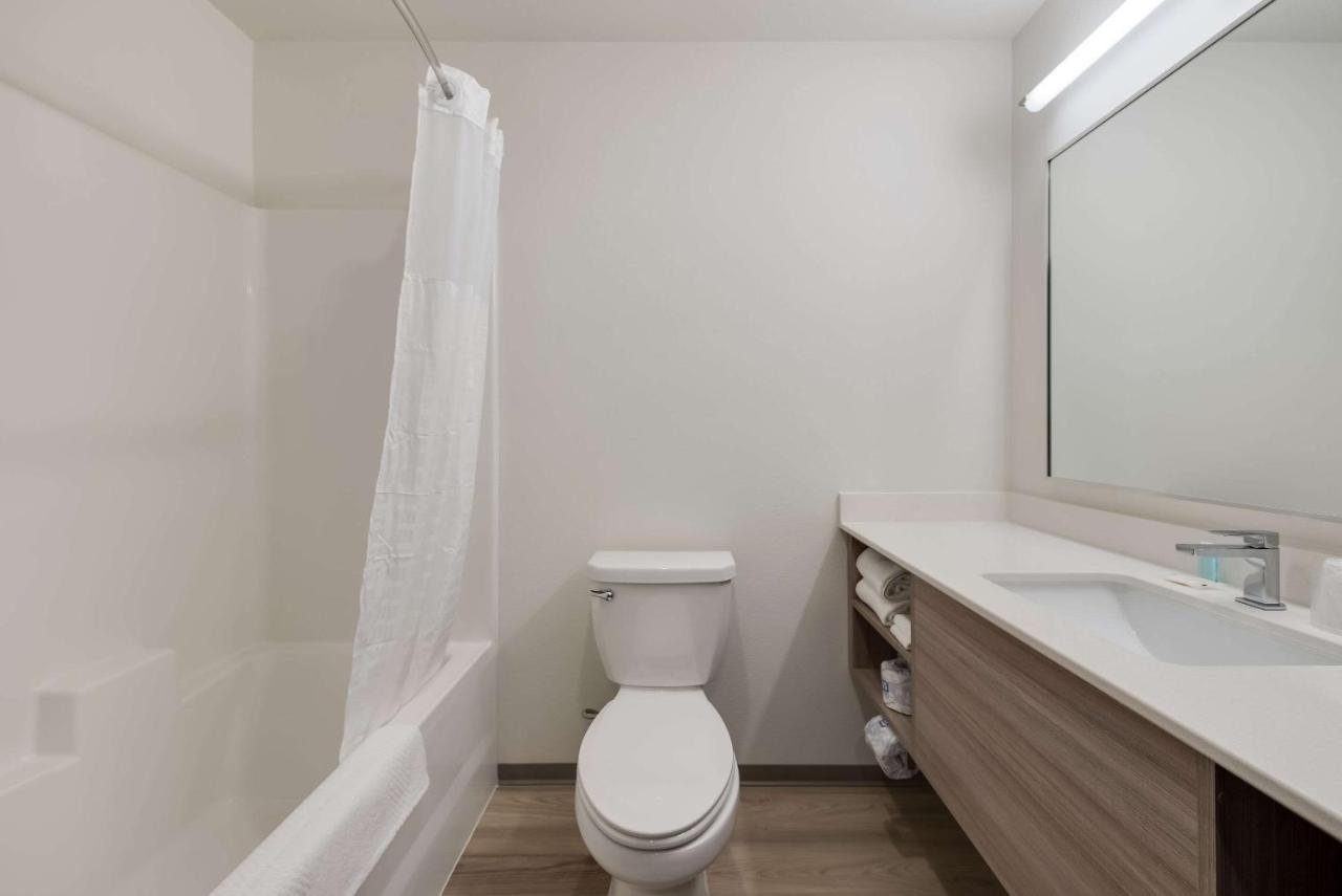 Woodspring Suites Meridian Exteriér fotografie