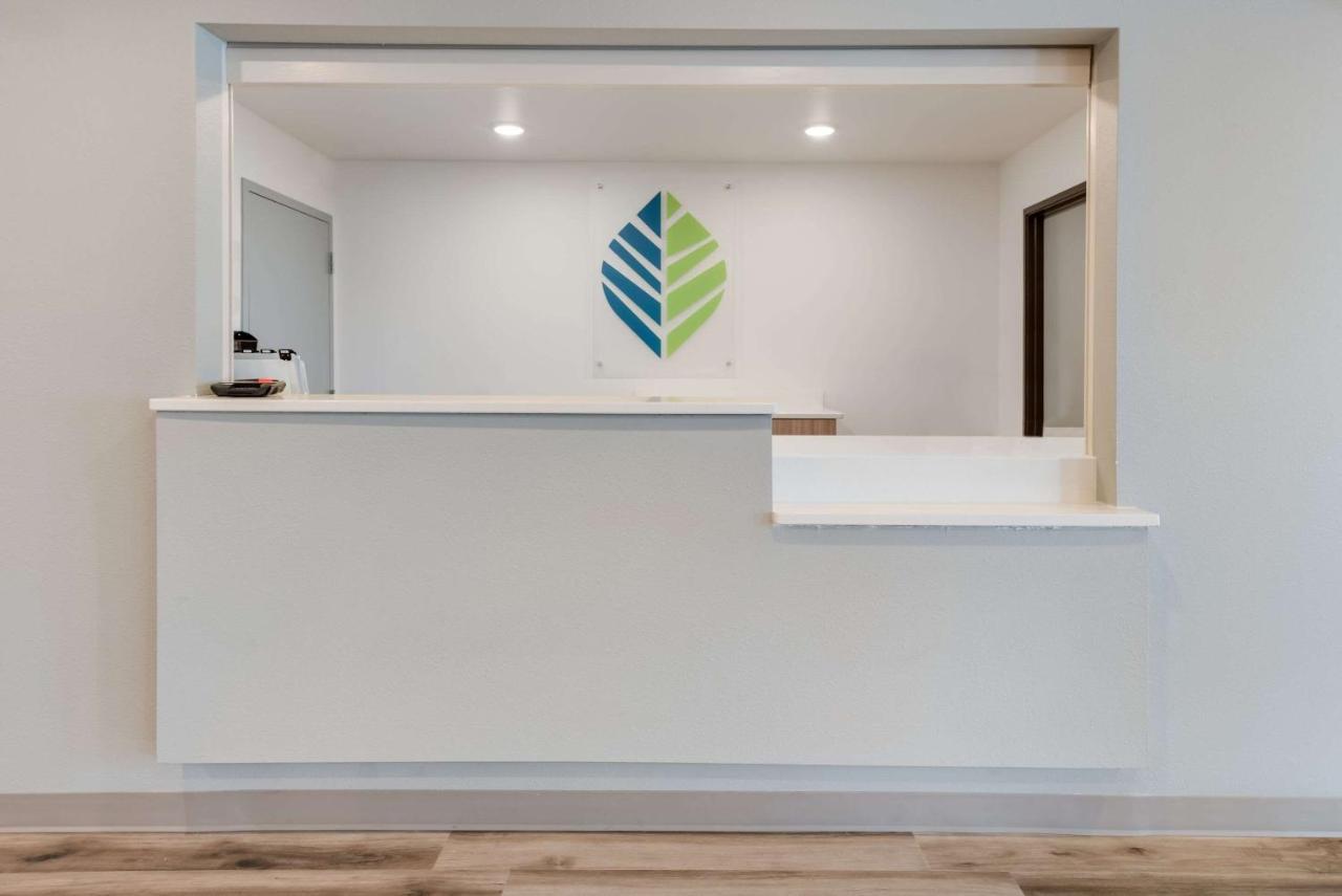 Woodspring Suites Meridian Exteriér fotografie